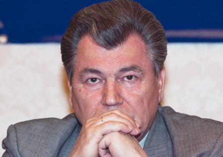  Скончался маршал авиации Евгений Шапошников