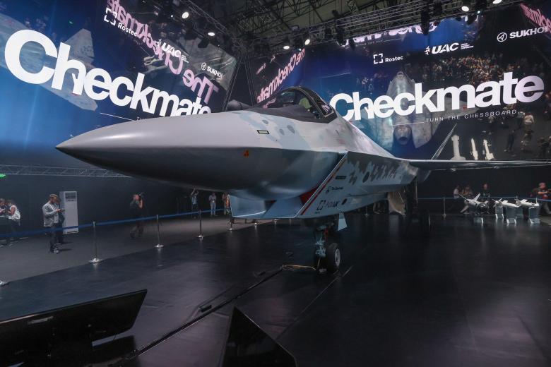 Лёгкий тактический самолёт Checkmate («Шах и мат»)