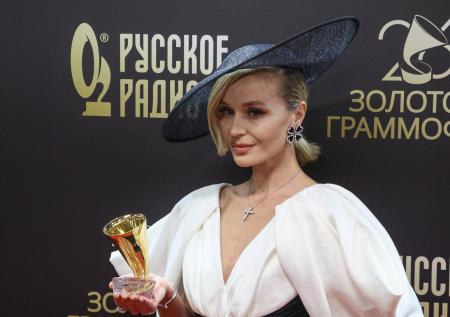 Саундтрек Гагариной к «Стикеру», рок-версия Лепса: новинки «VK Музыки»