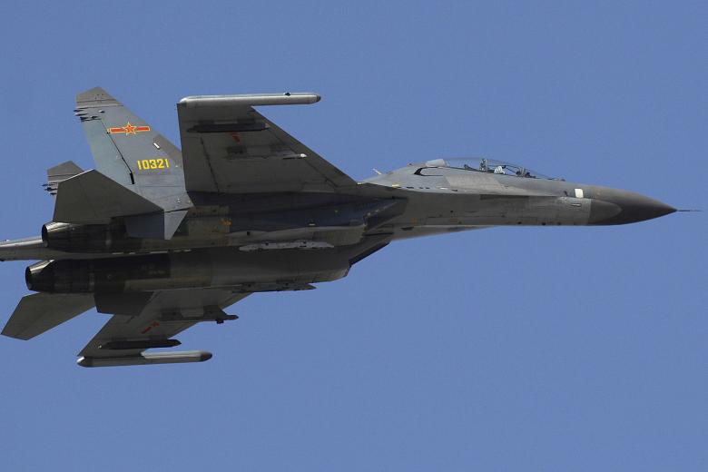 Истребитель J-11