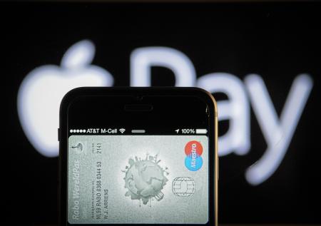 Россиянам рассказали, как пополнить баланс Apple ID