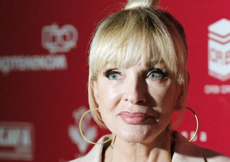 «Шпротная мумия в нафталине»: в Сети не пожалели «комплиментов» для Вайкуле