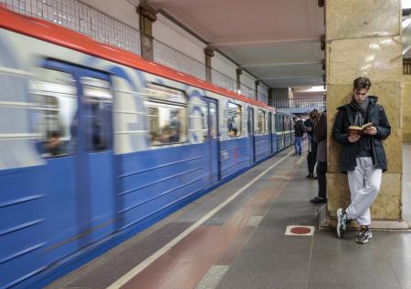 Названы правила поведения, спасающие жизнь в метро