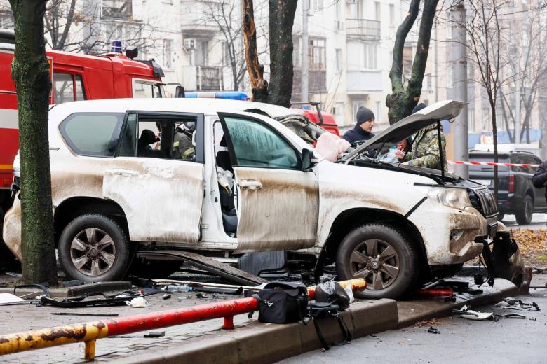 Взрыв автомобиля в Донецке
