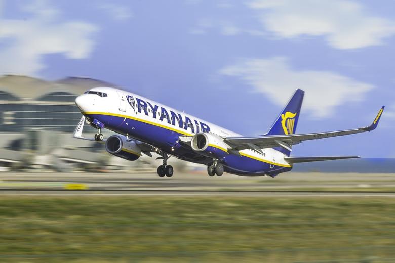 Самолёт Ryanair