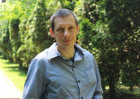 Экс-боевик АТО призвал украинцев выйти на улицы для спасения от танков