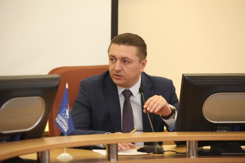 Андрей Кулаков