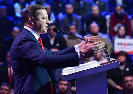 Петра Порошенко предложили расстрелять за хищения в армии