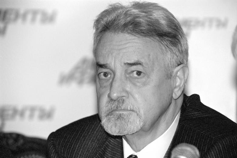 Юрий Гнедовский