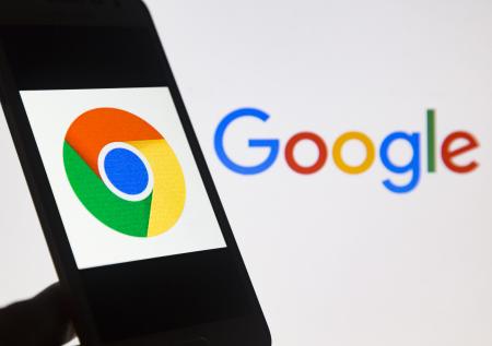 Правозащитники призвали Google разрешить удалять предустановленное ПО