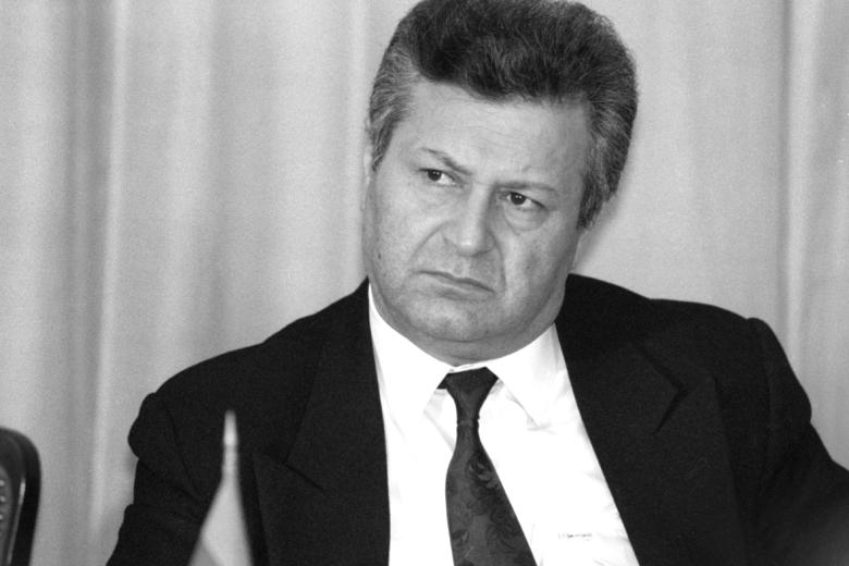 Первый президент Азербайджана Аяз Муталибов