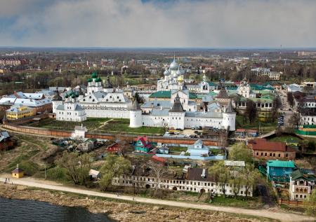 Россия возглавила список лучших стран для жизни по версии SuperJob