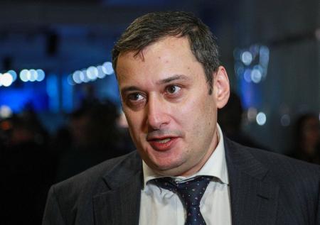 Хинштейн пригрозил уголовной ответственностью за ввоз ЛГБТ-романов