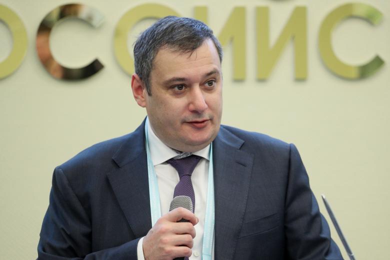 Александр Хинштейн