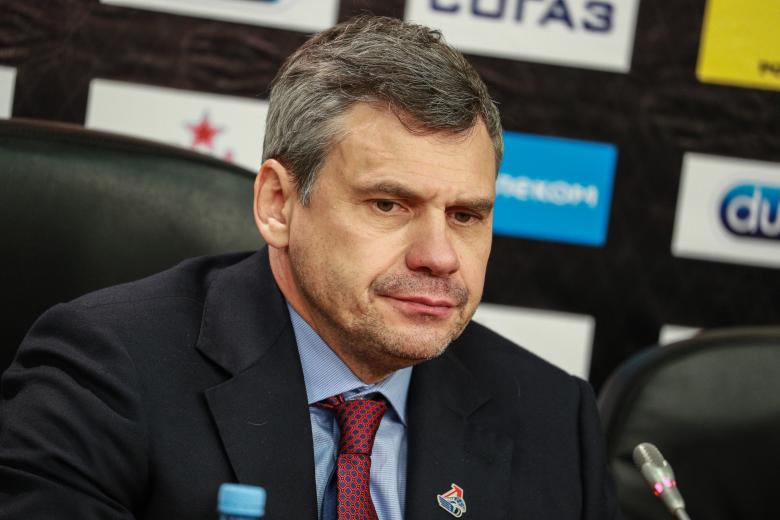 Дмитрий Квартальнов