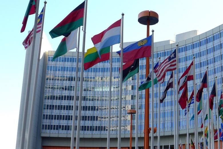un