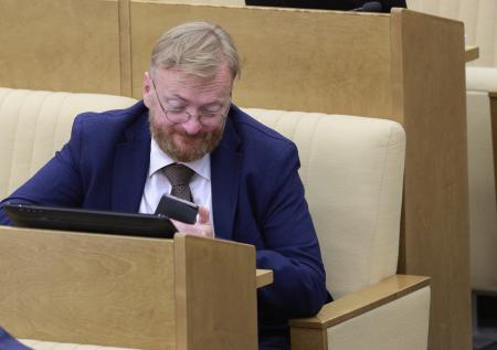 Милонов заступился за Асмус после её эротической сцены в фильме