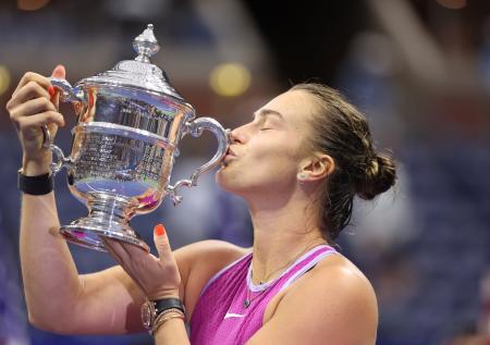 «Потрясающая победа»: Азаренко высказалась об успехах Соболенко на US Open