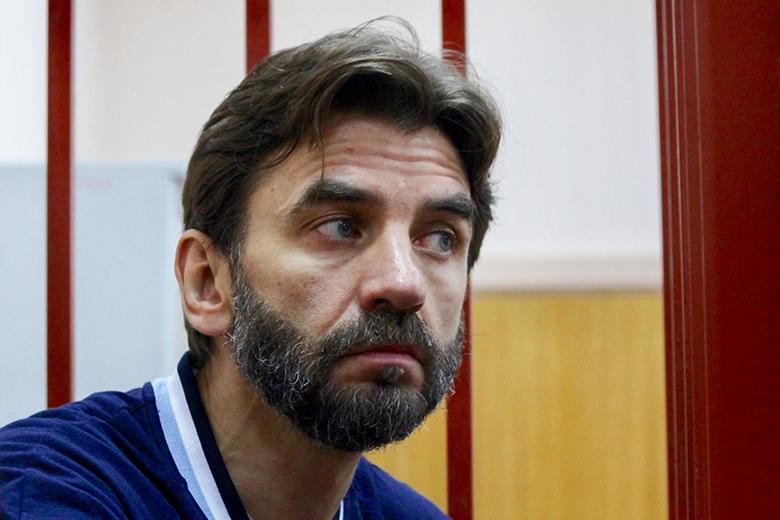 Рассмотрение ходатайства в Басманном суде о продлении срока содержания под стражей в отношении бывшего министра «Открытого правительства» Михаила Абызова, обвиняемого в создании преступного сообщества и хищении 4 млрд рублей