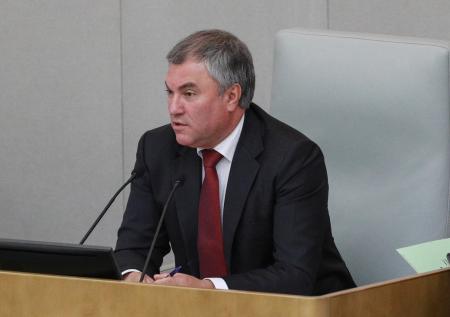 Володин назвал число оставшихся в России иностранных компаний