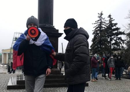Суд арестовал координатора штаба Навального в Белгороде на девять суток 