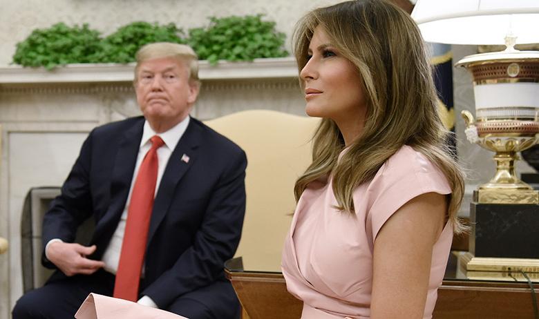 Президент США Дональд Трамп и первая леди США Мелания Трамп (слева направо)