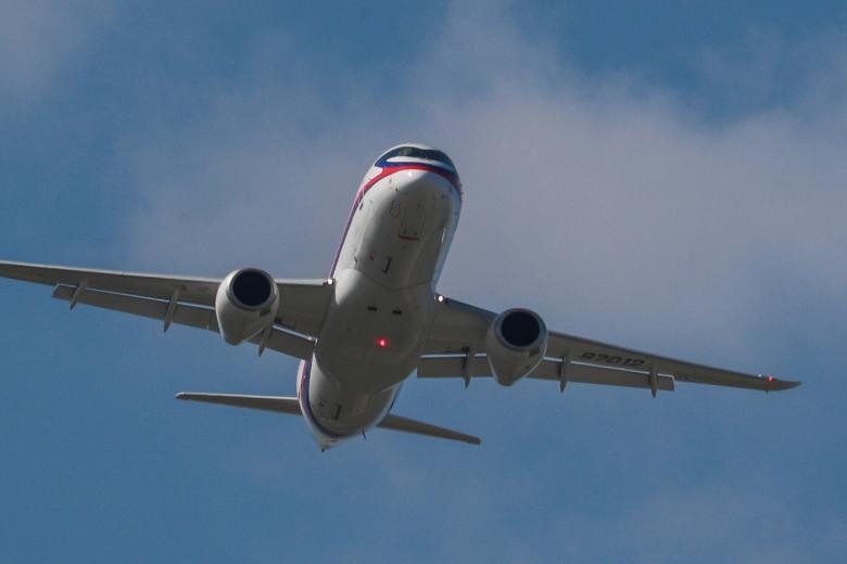SSJ-100
