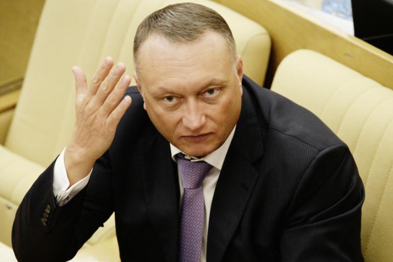 Дмитрий Савельев