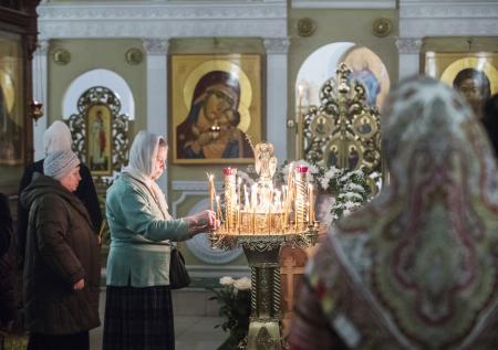 Верующие отреагировали на слова Смирнова о «жёнах-проститутках»