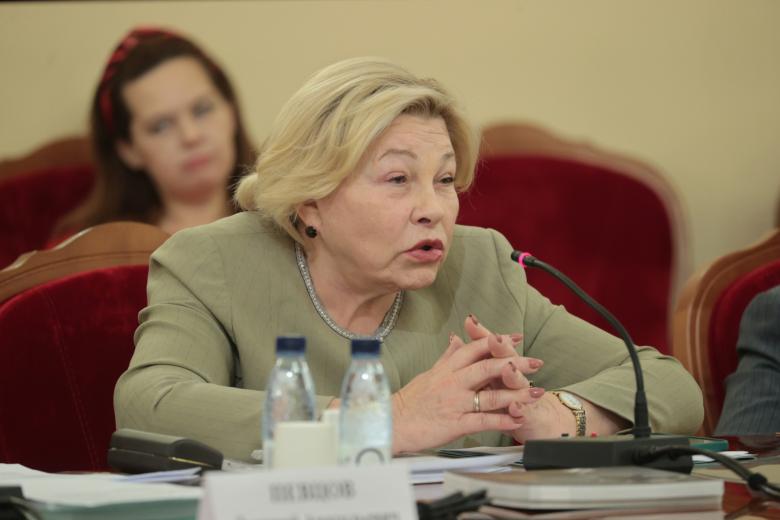 Елена Драпеко