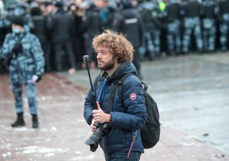 Варламову напомнили о судьбе вьетнамцев после его поста о войсках НАТО в РФ