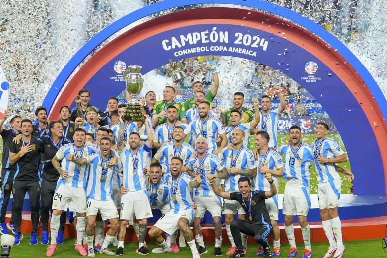 Кубок Америки, финал: Аргентина - Колумбия - 1 : 0
