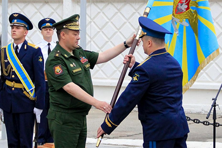 Виктор Афзалов (справа)