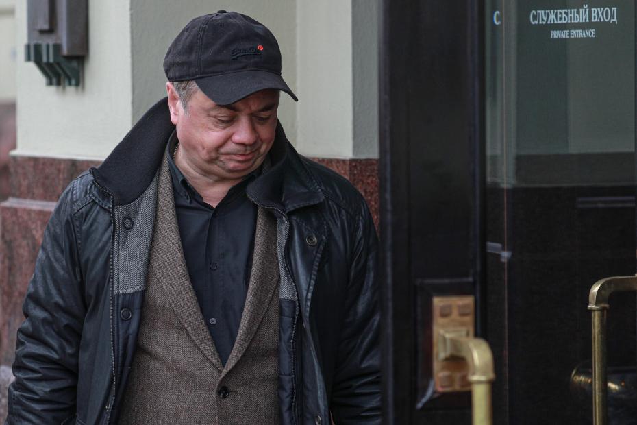 Андрей Леонов