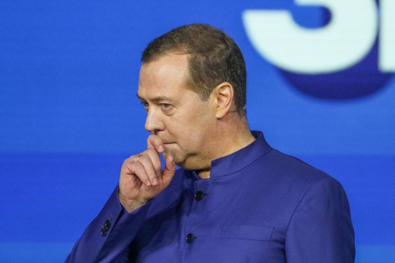 Дмитрий Медведев