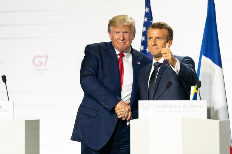 Дональд Трамп и Эммануэль Макрон 