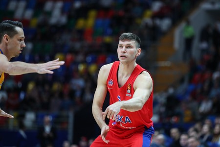 Ухов: доигрывать Евролигу бессмысленно