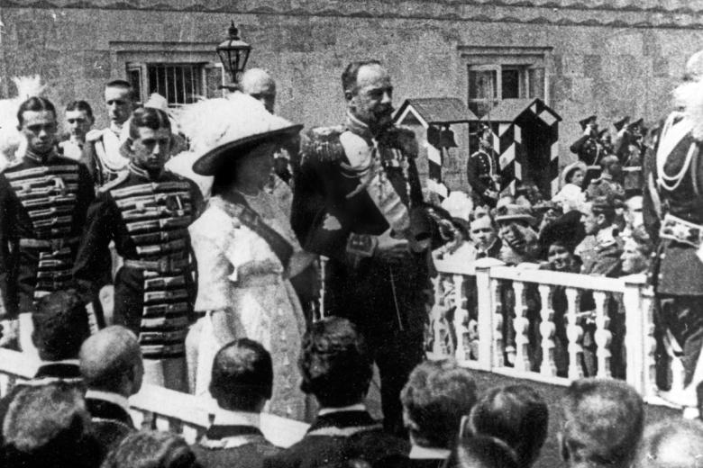 Члены царской семьи во время празднования 300-летия Дома Романовых. Москва, 24 мая 1913 г.