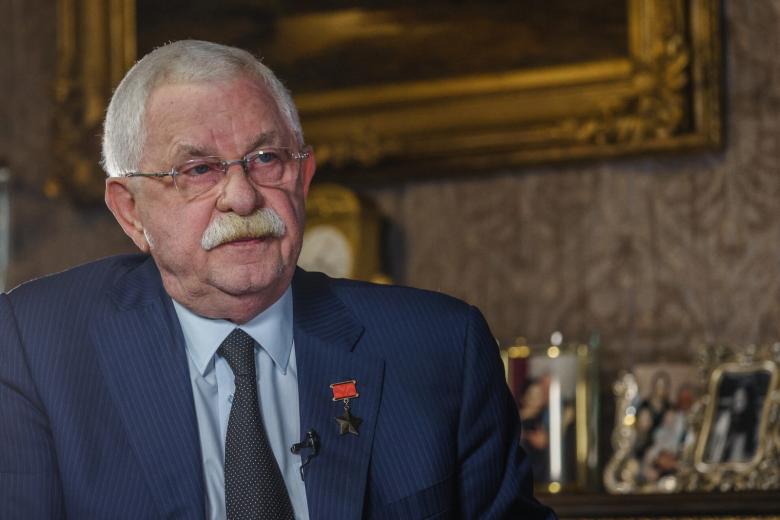  Александр Руцкой