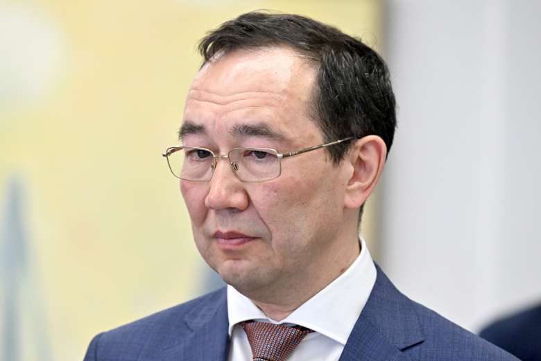 Айсен Николаев