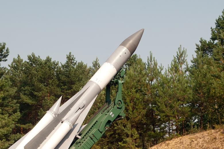 ЗРК С-200