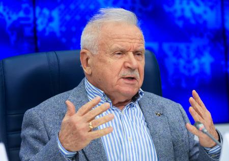 Звезда «Виват, гардемарины!» прокомментировал слухи о своей болезни