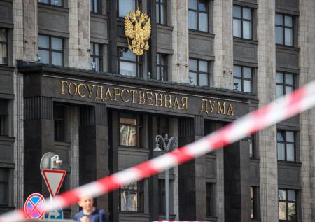 В Госдуме выступили за введение ковидных паспортов