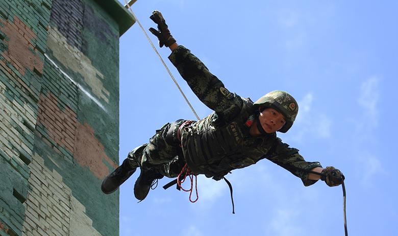Военнослужащий Китая