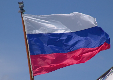 Российский триколор вывесили во время хоккейного матча на Олимпиаде