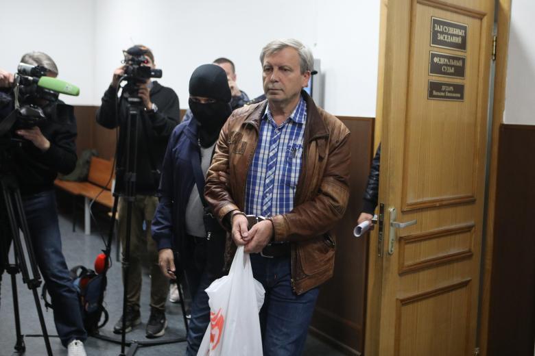 Алексей Иванов