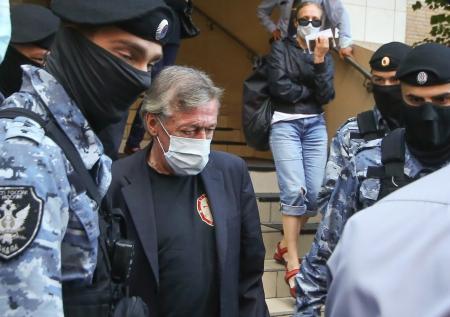 Сын погибшего в ДТП с Ефремовым снизит сумму иска