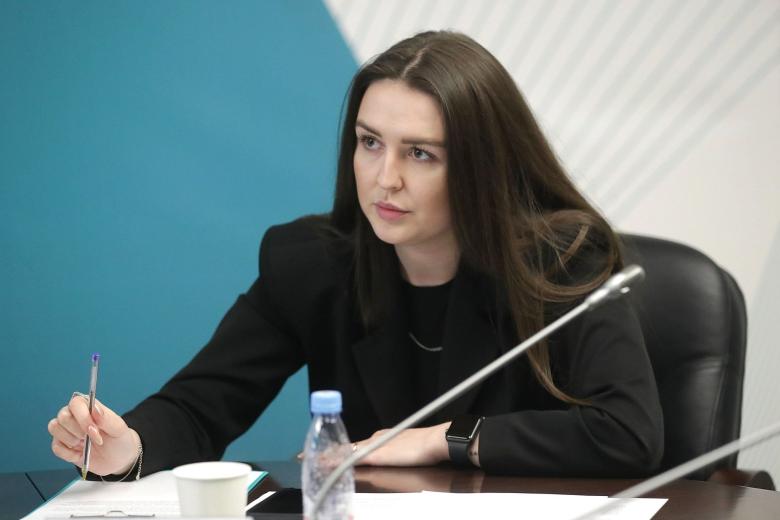 Анна Скрозникова
