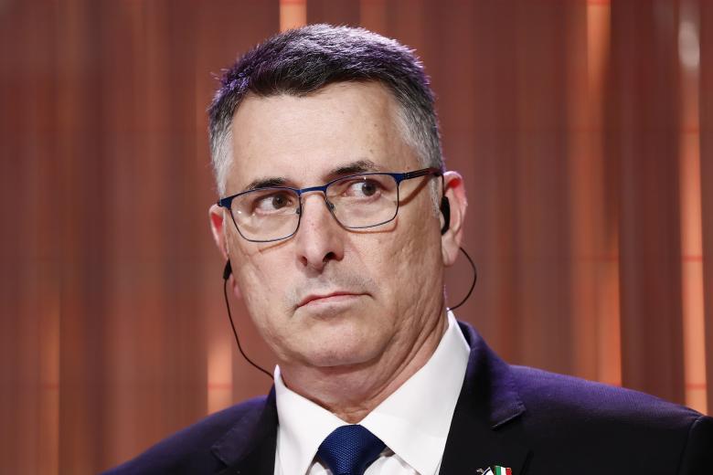 Гидеон Саар