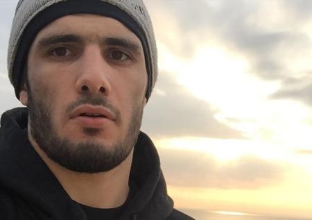 Друг Нурмагомедова одержал тяжёлую победу в PFL